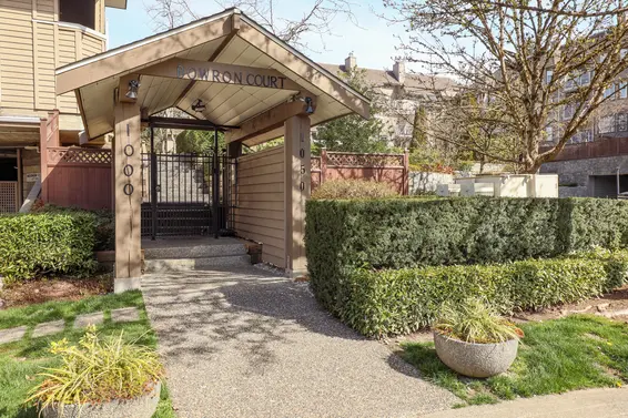 Parkway Terrace - 1050 Bowron | Condos For Sale + Listing Alerts  