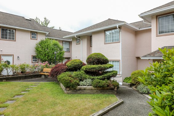 Bellevue Court - 225 W 16th St | Townhomes For Sale + Listing Alerts