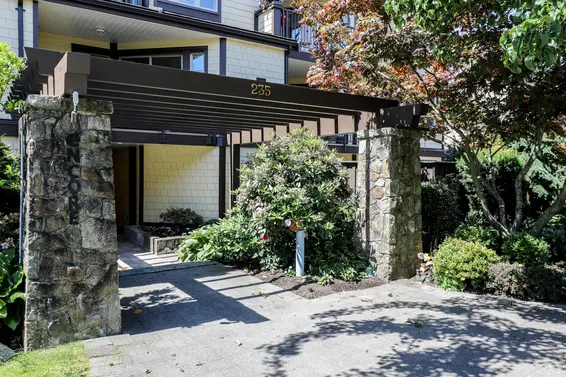 The Encore - 235 W 2nd St | Condos For Sale + Listing Alerts  