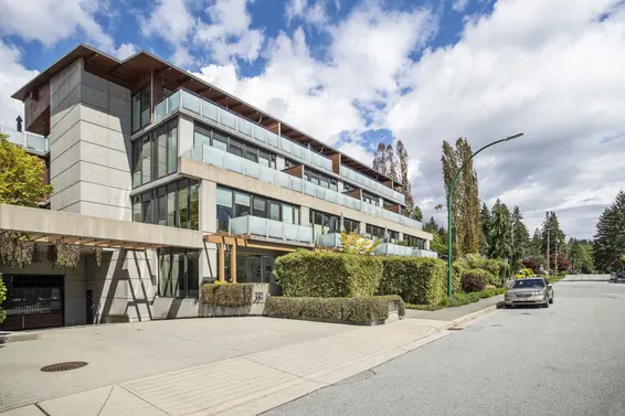 650 Evergreen Place, North Vancouver For Sale - image 1