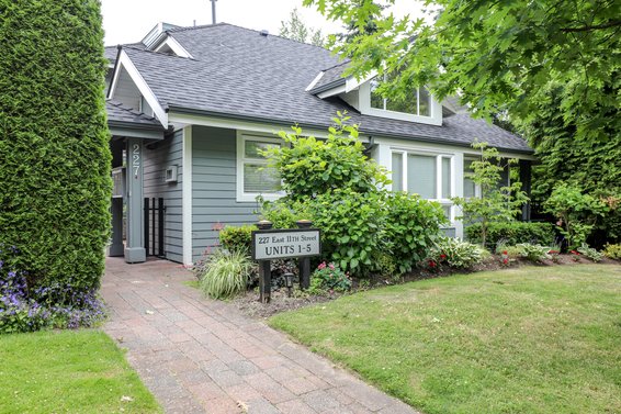 227 E 11th Street, North Vancouver