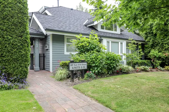 227 East 11th Street, North Vancouver
