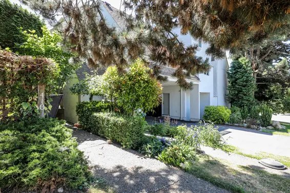 410 Mahon Avenue | Townhomes For Sale + New Listing Alerts  