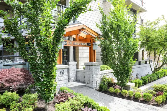 550 17th Street, West Vancouver