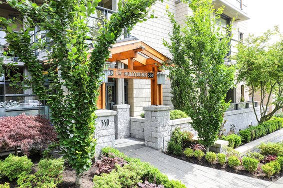 550 17th Street, West Vancouver