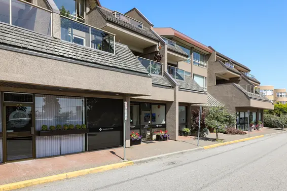 2471 Bellevue Avenue, West Vancouver
