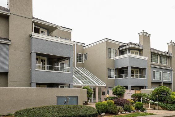 125 W 18th Street, North Vancouver