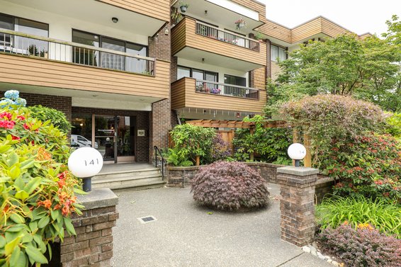Douglas House - 141 E 18th Street | Condos For Sale + New Listing Alerts