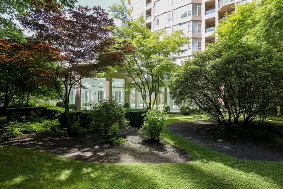 Carlton at the Club - 1327 E Keith Rd | Condos For Sale + Listing Alerts  
