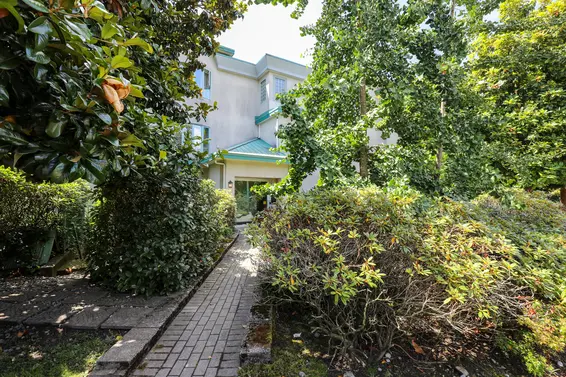 The Jade - 177 W 5th St | Condos For Sale + Listing Alerts  