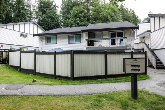 Edgewater Estates - 1034 Premier St | Homes For Sale + Listing Alerts