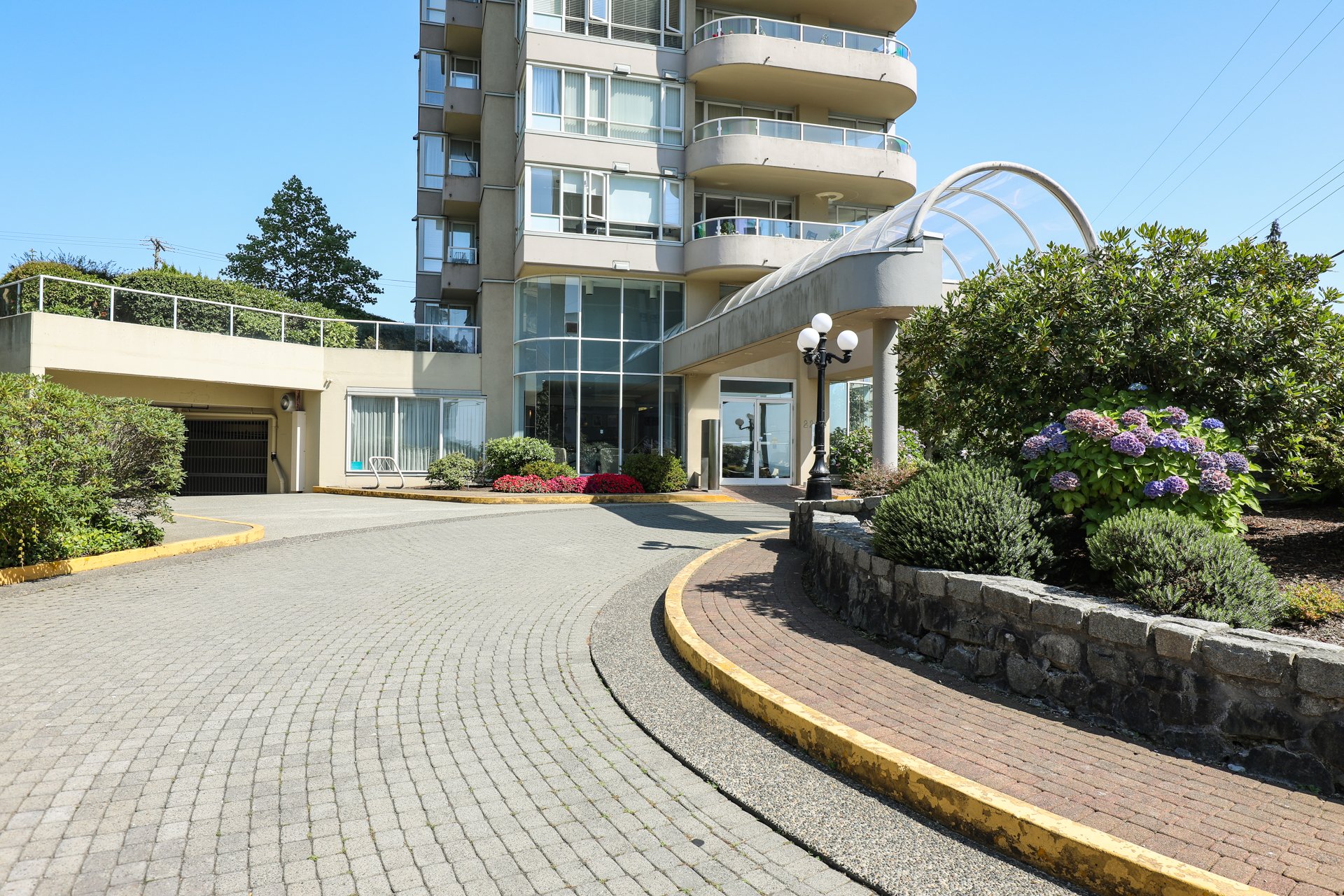 Bellevue Place 2203 Bellevue Condos For Sale + Sold Listings