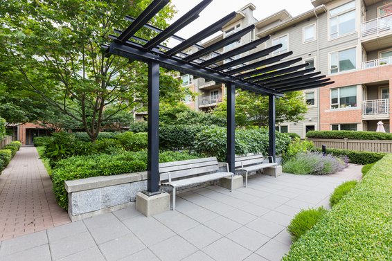 Anderson Walk - 119 W 22nd St | Condos For Sale + Listing Alerts