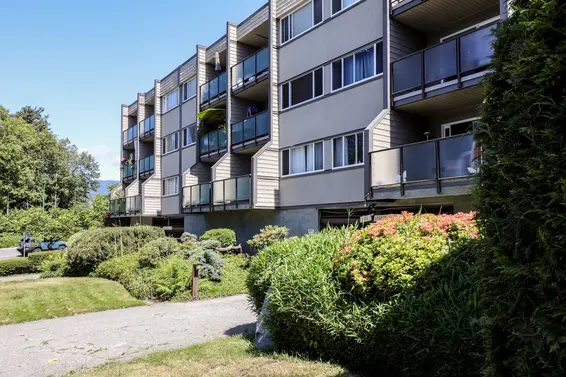 212 Forbes Avenue, North Vancouver