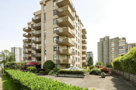 2150 Bellevue Avenue, West Vancouver