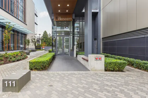 111 East 13th Street, North Vancouver For Sale - image 3