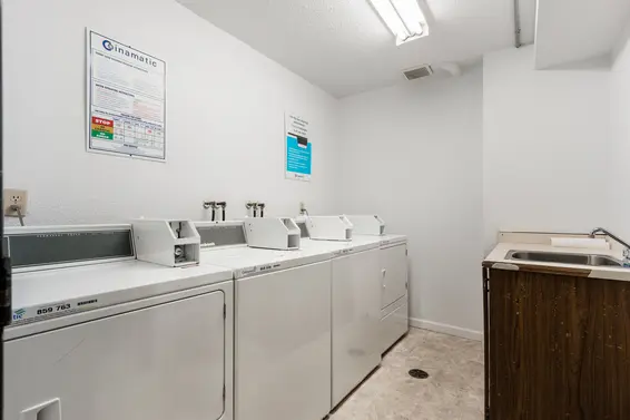 156 West 21st Street, North Vancouver For Sale - image 4