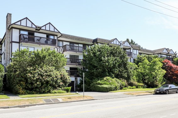 310 E 3rd Street, North Vancouver
