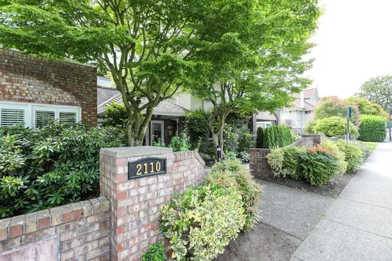 Lincoln Gardens - 2110 Marine Dr | Condos For Sale + Listing Alerts  