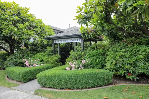 Restivo Court - 234 W 17th St | Townhomes For Sale + Alerts  
