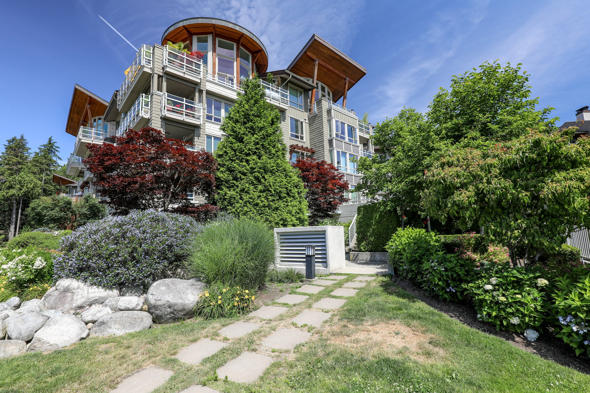 Seasons West 560 Raven Woods Condos For Sale & Sold