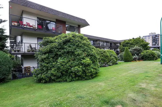 Winchester Estates - 155 E 5th St | Condos For Sale + Listing Alerts  
