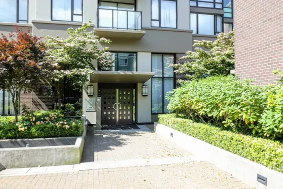 Sky Building - 151 W 2nd Street, North Vancouver  