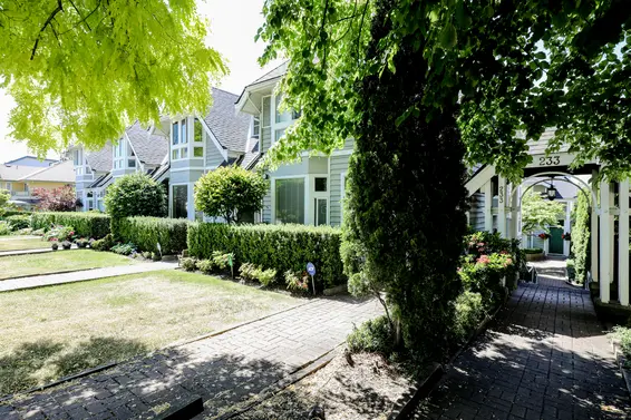 St Andrews House - 233 E 6th St | Townhomes For Sale + Alerts  