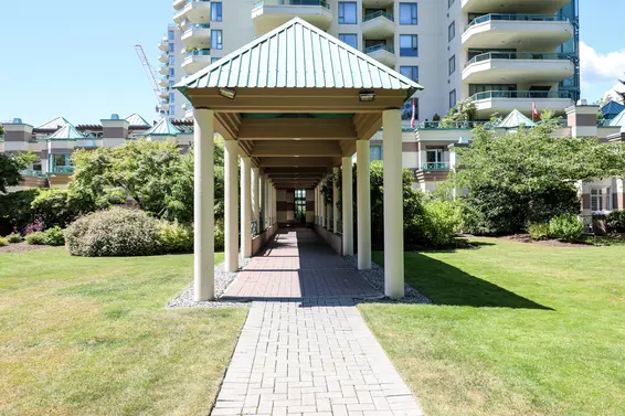 The Westroyal - 338 Taylor Way | Condos For Sale + Listing Alerts  