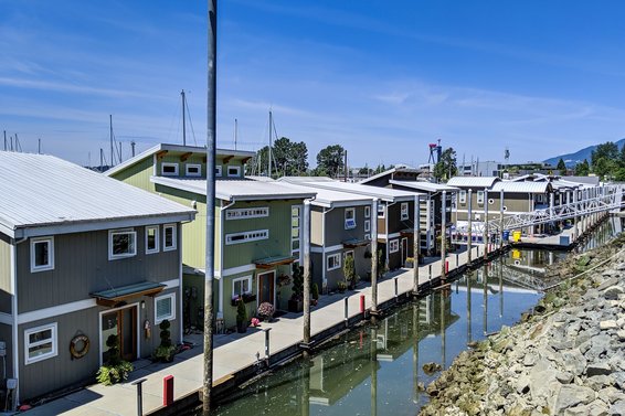 Spirit Trail Ocean Homes - 415 W Esplanade | Boathouses For Sale + Alerts