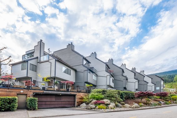 Mariner's Cove - 2151 Banbury Rd | Condos For Sale + Listing Alerts