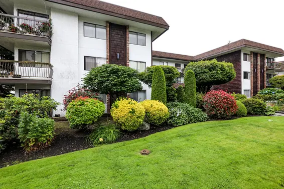 Wellington Manor - 175 E 5th St | Condos For Sale + Alerts  