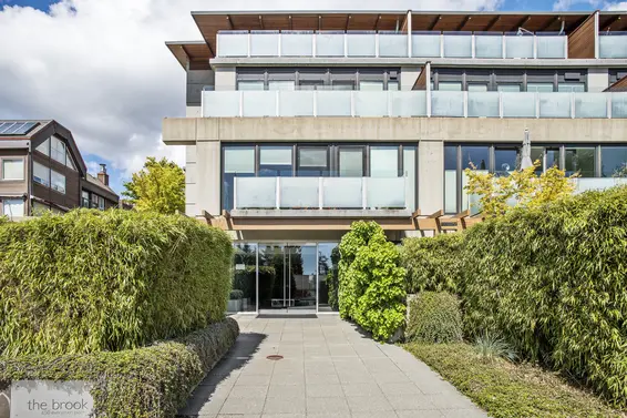 650 Evergreen Place, North Vancouver For Sale - image 2