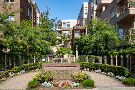 The Rosemont - 2271 Bellevue | Condos For Sale + Listing Alerts