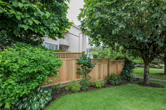 Lions View Court - 261 W 16th St | Townhomes For Sale + Alerts  