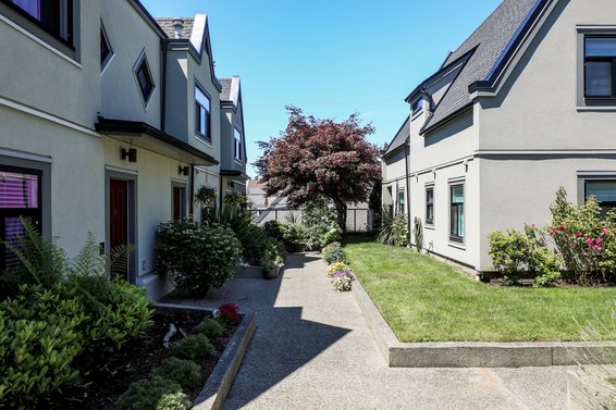 Tobruck Gardens - 888 W 16th St | Townhomes For Sale + Listing Alerts