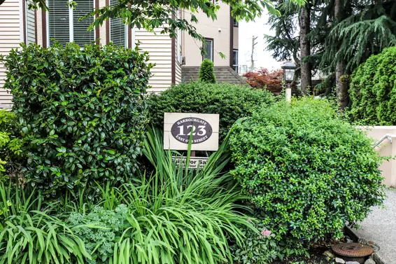 Harbourgate - 123 E 6th St | Condos For Sale + Listing Alerts  