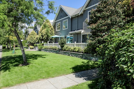 Burham Court - 222 E 5th St | Townhomes For Sale + Alerts