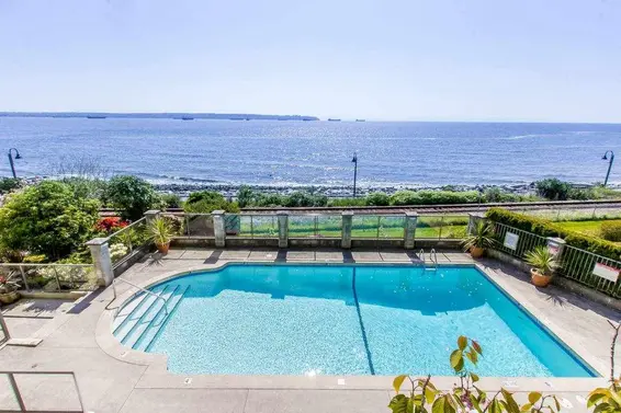 Regatta Pointe - 2280 Bellevue Ave | Condos For Sale + Listing Alerts  