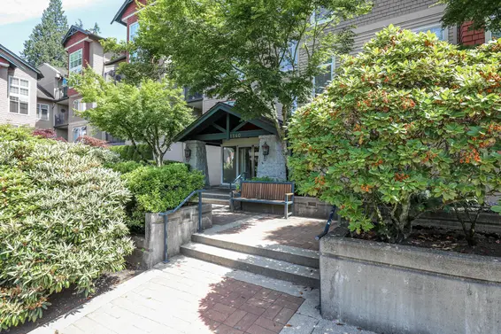 Strathaven - 1140 Strathaven Dr | Condos For Sale + Listing Alerts  
