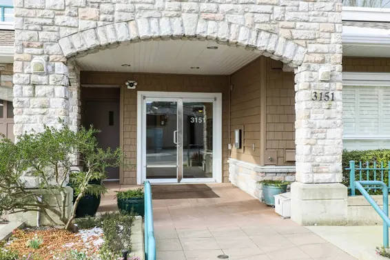 Edgemont Villa - 3151 Connaught Cr | Condos For Sale + Alerts  