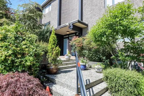 Wendral Court - 341 Mahon Ave | Condos For Sale + Listing Alerts  