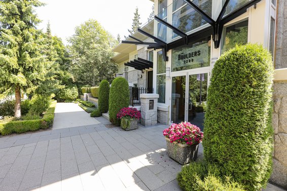 The Boulders - 2200 Chippendale | Condos For Sale + Listing Alerts