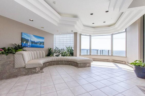Regatta Pointe - 2280 Bellevue Ave | Condos For Sale + Listing Alerts