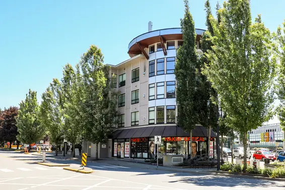 Gateway, 935 W 16th St | Condos For Sale + New Listing Alerts