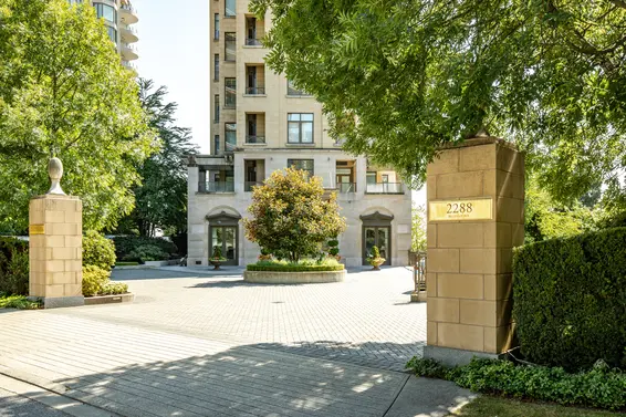2288 Bellevue Avenue, West Vancouver