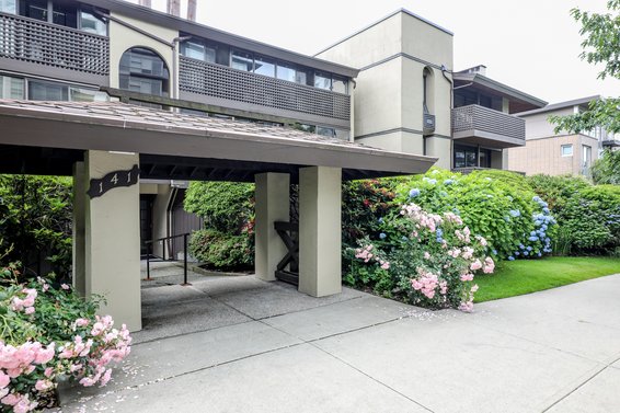 Tremor House - 141 W 13th St | Condos For Sale + Alerts