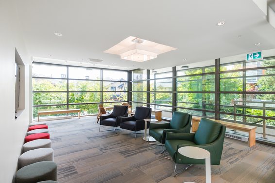 Destiny lounge - 3606 Aldercrest | Condos For Sale + New Listing Alerts
