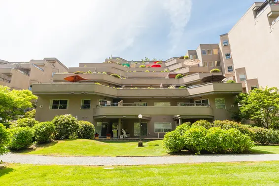 Mountain Terrace - 1500 Ostler | Condos For Sale + Listing Alerts  