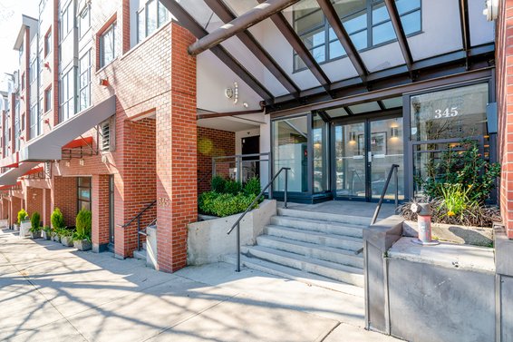 The Met - 345 Lonsdale Ave | Condos For Sale + Sold Listings